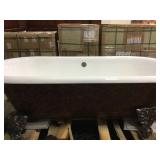 Claw foot tub
