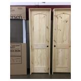 24" x 80" L.H Knotty Pine Arch Top Door