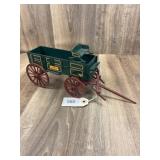 John Deere Box Wagon, Die-Cast, 1/16 Scale