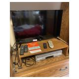 Onn Flat Screen TV 32' w/VRC/DVD Player