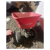 Fertilizer Spinner Spreader