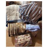 Large Lot of Blankets and Throws