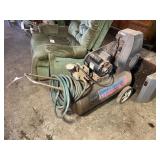Air Compressor Campbell Hausfelt, 120V