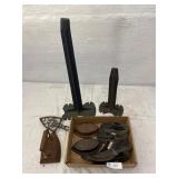 Cobblers Molds, Irons