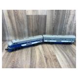 Lionel 2367 engine and cargo car, plastic