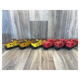 Qty 6 Kusan cabooses, plastic