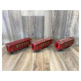 Pair of American Flyer pullman cars, 1 American Fl