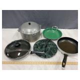 Aluminum Pot w Lid, Skillets & Marble Lazy Susan