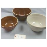 4 Stoneware Crocks 2 Brn 'Picket Fence' & 1 Whit