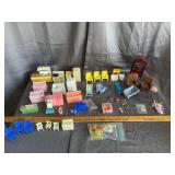 Vintage Dollhouse Furniture and Miniature Accessor