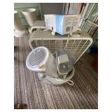 2 Humidifiers and 2 Fans