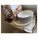 10 Speed Oster Blender and Misc Bowls and Plates