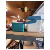 Shelf of 2 Rubbermaid Lunch Buckets, Basket, 2