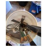 2-5 Gallon Buckets, Grease guns, Funnel, Hedge