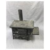 Miniature Cast Iron Queen Toy Cook Stove Replica