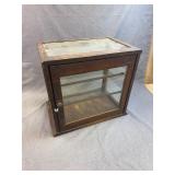 Antique Quarter Sawn Oak Countertop Display Case