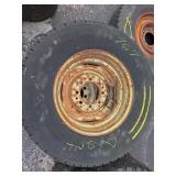2 General Tires 31x10.50R16.5