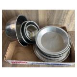 Mixing Bowls & Aluminum Baking Pans Lot