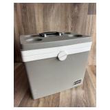 J.I. Case Portable Thermoelectric Cooler
