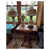 Quoizel Floral Hurricane Lamps Set