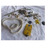 Estate Jewelry & Collectibles Lot
