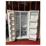 GE White Side-by-Side Refrigerator Freezer