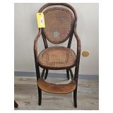 EARLY CHILDS HIGH CHAIR (NO TRAY)