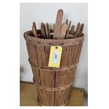 EARLY BUSHEL STYLE BASKET W/WOODEN YARN WINDERS