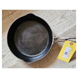 GRISWALD NO.6 C-I SKILLET