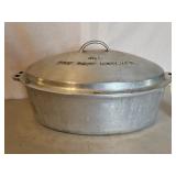 WAGNER WARE ALUM. NO. 8 ROASTER W/LID