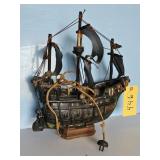 EARLY SHIP TV LAMP (ONCE SAILED THE 7 SEAS)