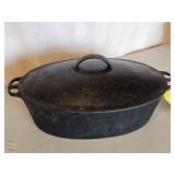 CAST IRON WAGNER WARE OVAL ROASTER W/LID