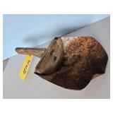 EARLY FEED SCOOP WOOD/TIN