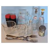 PEPSI BOTTLES W/CLOTHES SPRINGLERS, MEASURES