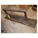 26 INCH BUTCHER PAPER ROLL HOLDER