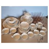 CRESTWOOD CHINA SET-8 PLACE SETTING W/GLASSES
