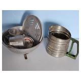 EARLY TIN KITCHEN ITEMS