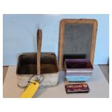 EARLY BERRY BASKE/EARLY FLOWER POTS &