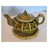 GREEN TEA POT W/TRIVET MCCOY??