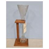 GLASS BEAKER WITH WOOD STAND