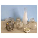 2 LAMPSHADES & PATTERN GLASS