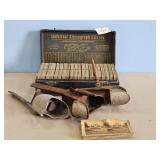 STEREOSCOPIC UNIVERSAL LIBRARY CARDS & READER