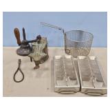 GRINDER & WIRE BASKET