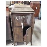 VICTROLLA CASE NO WORKS