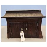 WOOD VICTROLLA TOP NO WORKS