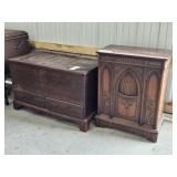 BLANKET CHEST W/2 DRAWERS & FLOOR MODEL RADIO