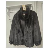 FUR TYPE WAIST LENGTH COAT