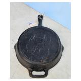 CHEF EMERIL LAGASSE CAST IRON SKILLET W/DOUBLE