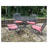 W-I PATIO TABLE & CHAIRS
