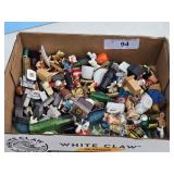 MINI BOTTLES, CUPS & DECORATIONS